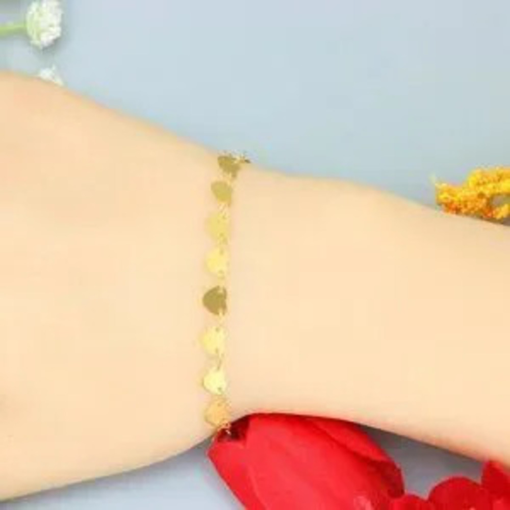 "Elegant & Trendy Bracelet, A Perfect Gift for Women, Thoughtful, EVCH1563